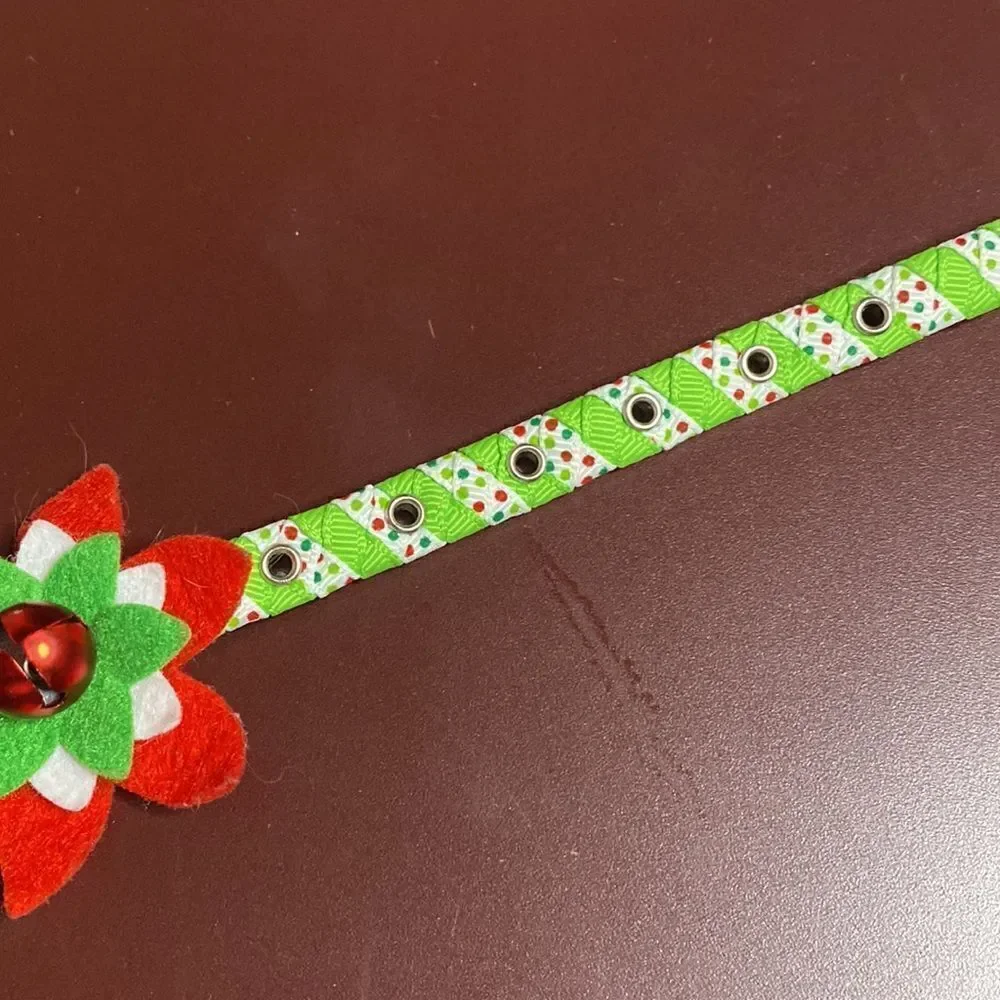 Fancy Christmas Poinsettia Collar